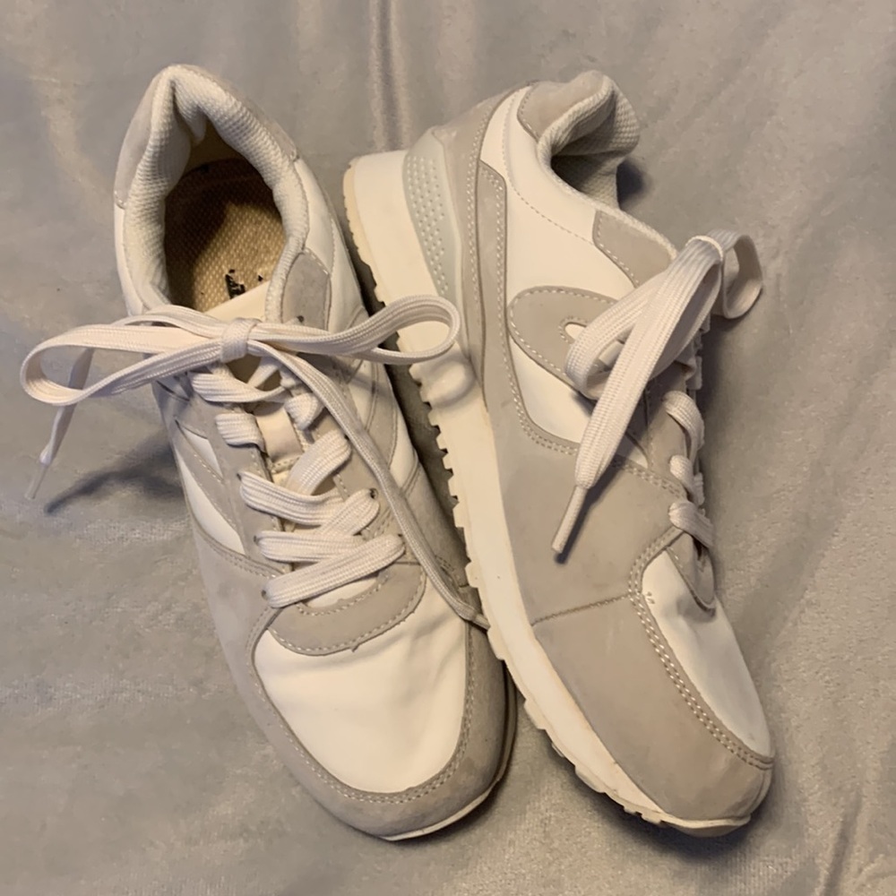 Tretorn sneakers Lillian size 7.5 white cream beige jogger - Picture 2 of 11